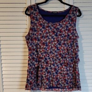 Roz & Ali Blue and Red Geometric Top